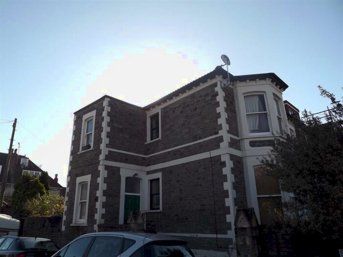 1 Bedroom Flat To Rent In Chesterfield Road, St Andrews, BS6