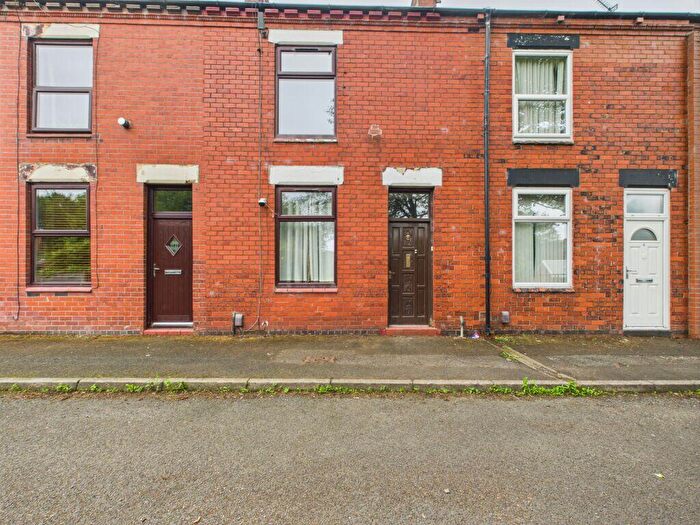 2 Bedroom Terraced House To Rent In Horrocks Street, Tyldesley, M29