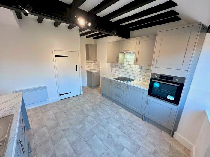 2 Bedroom House To Rent In Back Cottage, Slade Farm, Kegworth, DE74