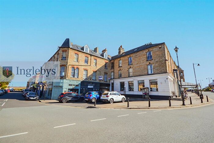 2 Bedroom Flat To Rent In Station Square, Saltburn-By-The-Sea, TS12