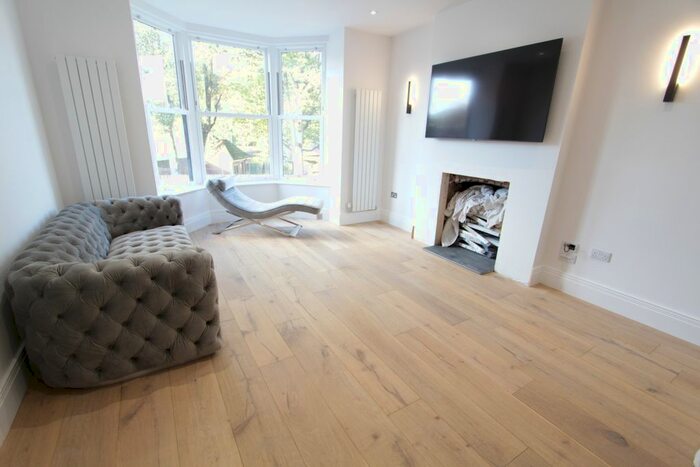 1 Bedroom Flat To Rent In Flat 1, 707 Ecclesall Road, Sheffield S11