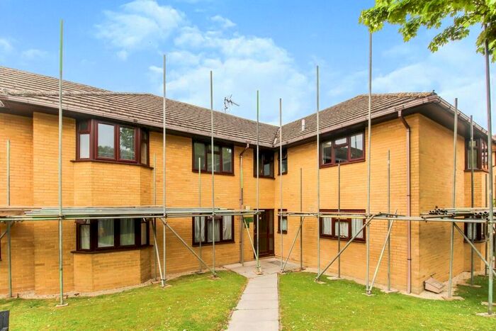 2 Bedroom Flat To Rent In Coldharbour Court Micheldever Road, Andover, SP10
