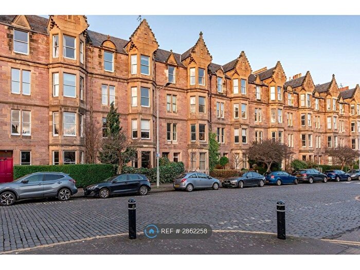 3 Bedroom Flat To Rent In Warrender Park Road, Edinburgh, EH9