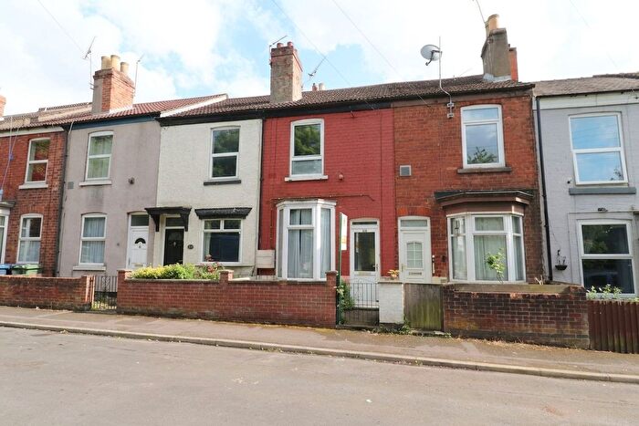2 Bedroom Terraced House For Sale In Wellington Street, Gainsborough, DN21