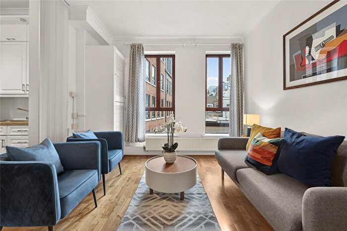 2 Bedroom Flat To Rent In Marshall Street, Soho, London, W1F