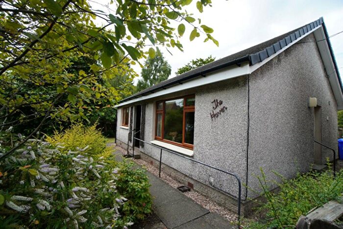 2 Bedroom Detached Bungalow For Sale In Buchanan Street, G63