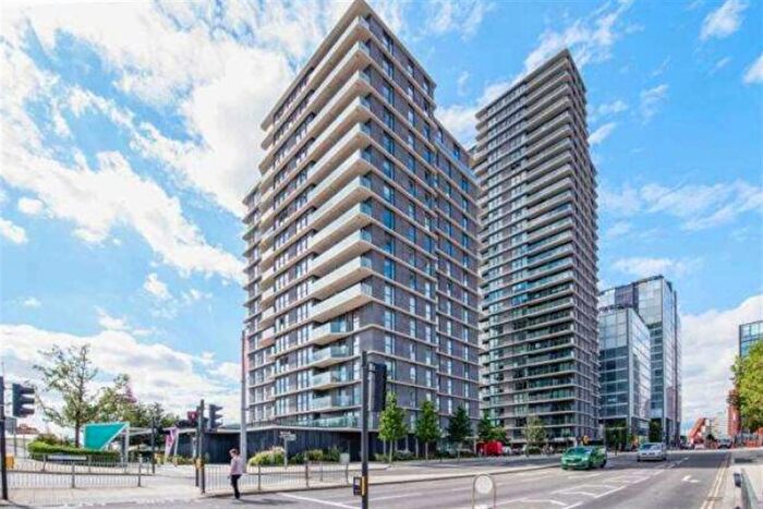 1 Bedroom Flat For Sale In Cassia Point, Glasshouse Gardens, Stratford, London, E20