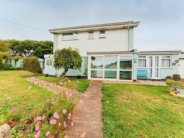 4 Bedroom Detached House For Sale In Hurrell Road, Kingsbridge, TQ7