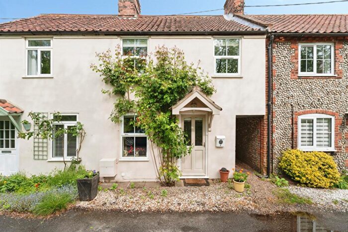 3 Bedroom Character Property For Sale In Gravel Pit Lane, Holt, NR25