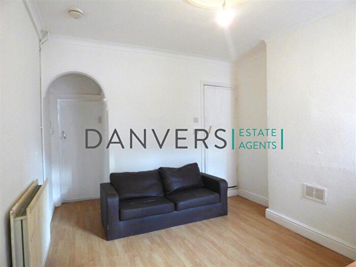 3 Bedroom Terraced House To Rent In Ullswater Street, Leicester, LE2
