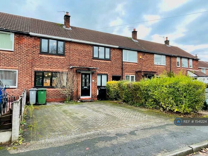 3 Bedroom Terraced House To Rent In Exmouth Road, Sale, M33