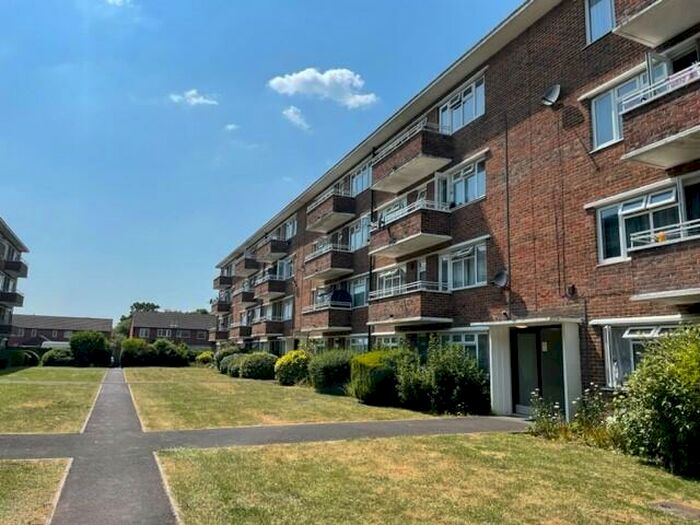 1 Bedroom Flat To Rent In Shirley Road, Southampton, SO15