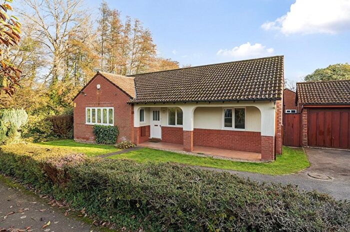 3 Bedroom Detached Bungalow To Rent In Fowey Close, Chandler's Ford, Eastleigh, SO53