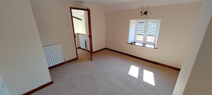 1 Bedroom Terraced House To Rent In , Back Lane, Brigstock, NN14