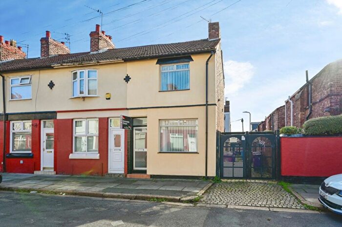 2 Bedroom End Of Terrace House For Sale In Standale Road, Liverpool, Merseyside, L15