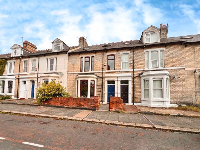 7 Bedroom Terraced House For Sale In Queens Road, Jesmond, Newcastle Upon Tyne, NE2