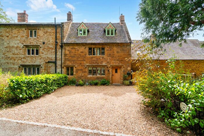 3 Bedroom Terraced House For Sale In Avon Dassett, Warwickshire, CV47