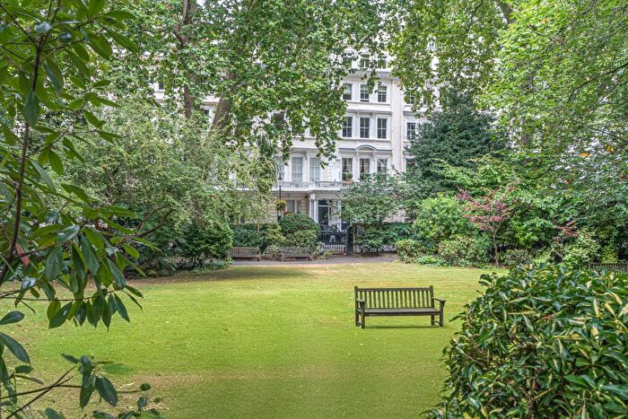5 Bedroom Flat To Rent In Cornwall Gardens, South Kensington, London, United Kingdom, SW7
