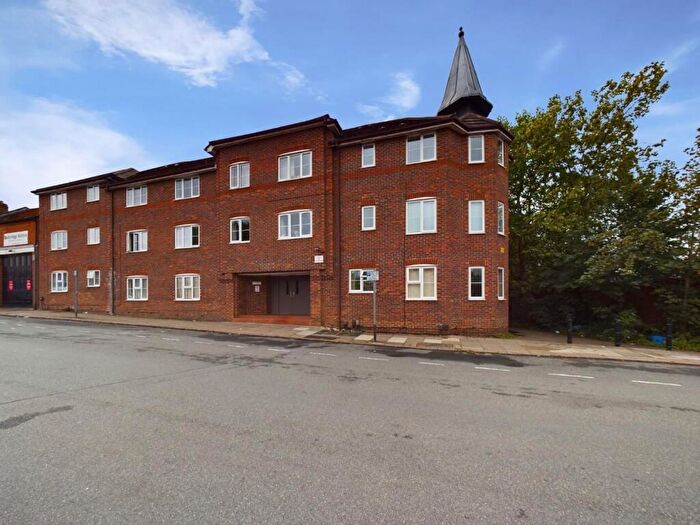 1 Bedroom Property To Rent In St. Georges Street, Northampton, NN1