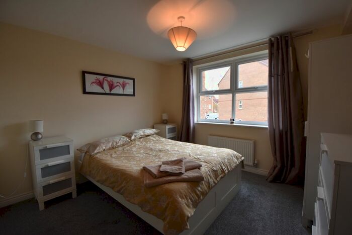 2 Bedroom Flat To Rent In Lingwood Court, Thornaby, TS17