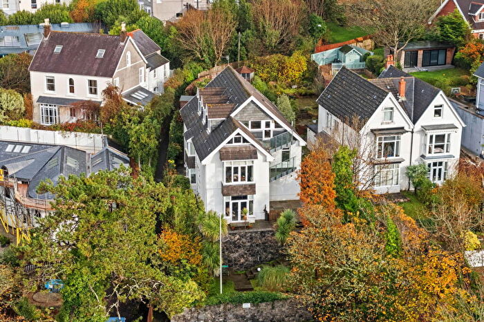 2 Bedroom Flat For Sale In Hillcrest House, , Higher Lane, Langland, Swansea, SA3