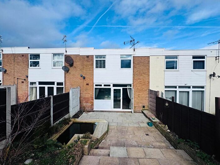 3 Bedroom Terraced House For Sale In Collingwood Close, Macclesfield, SK10