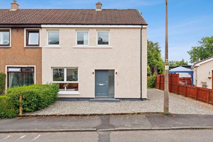 3 Bedroom Semi-Detached House For Sale In Croft Road, Balmore, East Dunbartonshire, G64