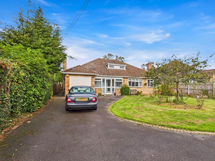 3 Bedroom Detached Bungalow For Sale In Bolter End Lane, Bolter End, High Wycombe, Buckinghamshire, HP14