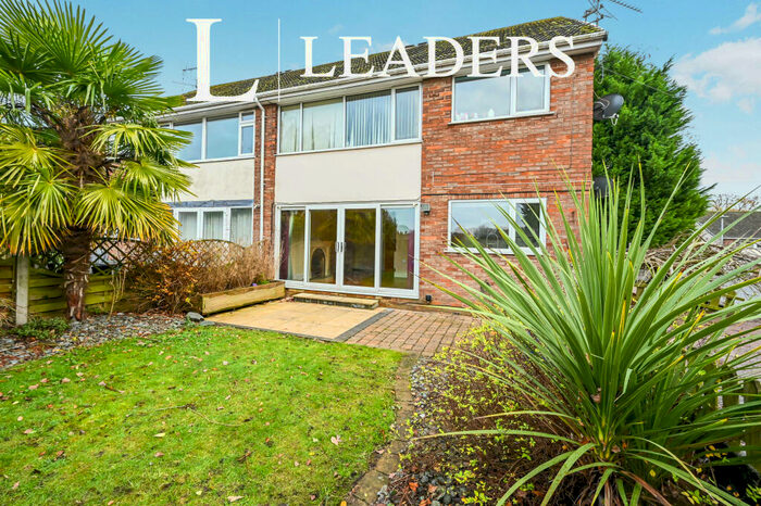 2 Bedroom Apartment To Rent In Fern Close, Ravenshead, NG15