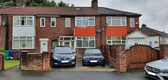 3 Bedroom Terraced House For Sale In Smedley Lane, Manchester, M8