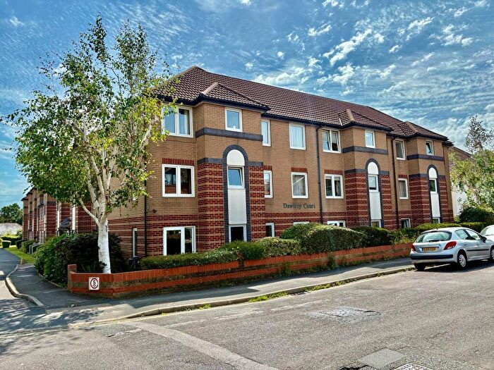 1 Bedroom Flat To Rent In Dawtrey Court, Grosvenor Road, Southampton, City Of Southampton, SO17