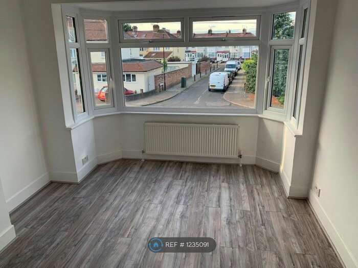 3 Bedroom Terraced House To Rent In Addison Road, Enfield, EN3