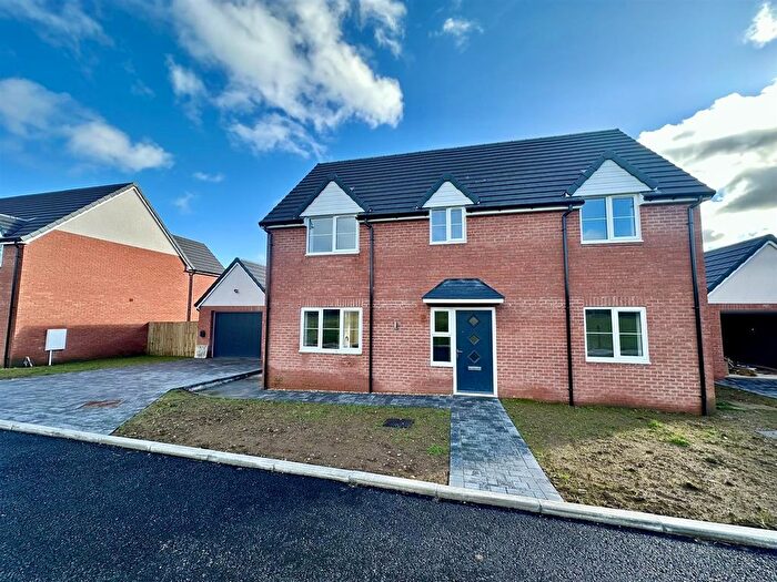 4 Bedroom Detached House To Rent In Pottery Fields, Ashleworth, GL19