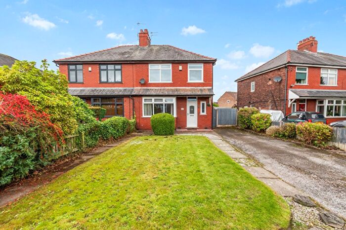 3 Bedroom Semi-Detached House To Rent In Hood Lane North, Great Sankey, WA5