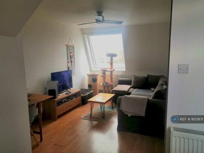 1 Bedroom Flat To Rent In Brownhill Road, London, SE6