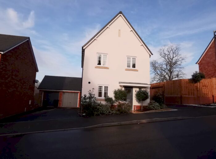 3 Bedroom Detached House To Rent In Cypress Road, Rugby CV21