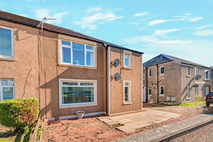 2 Bedroom Flat For Sale In Alloa Road, Carron, FK2