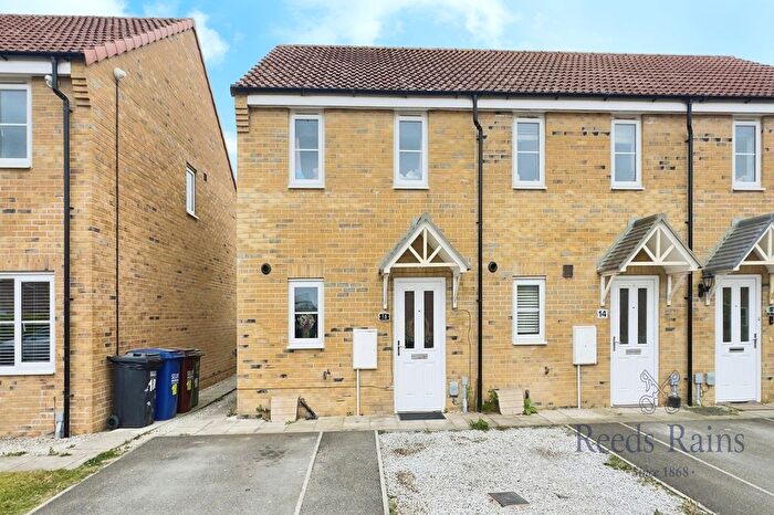 2 Bedroom End Of Terrace House For Sale In Far Moss, Selby, North Yorkshire, YO8