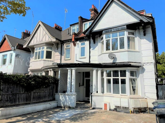1 Bedroom Flat To Rent In North End Road, London, NW11