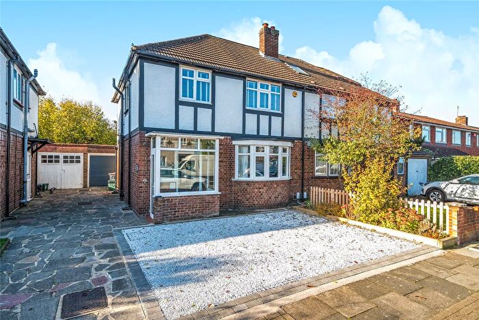 3 Bedroom Semi-Detached House For Sale In Princes Plain, Bromley, BR2