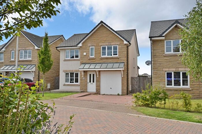 4 Bedroom Detached House For Sale In Central Park View, Bishopton, PA7