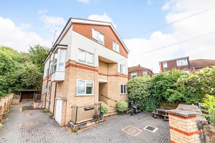 1 Bedroom Apartment For Sale In Benton's Lane, West Norwood, London, SE27