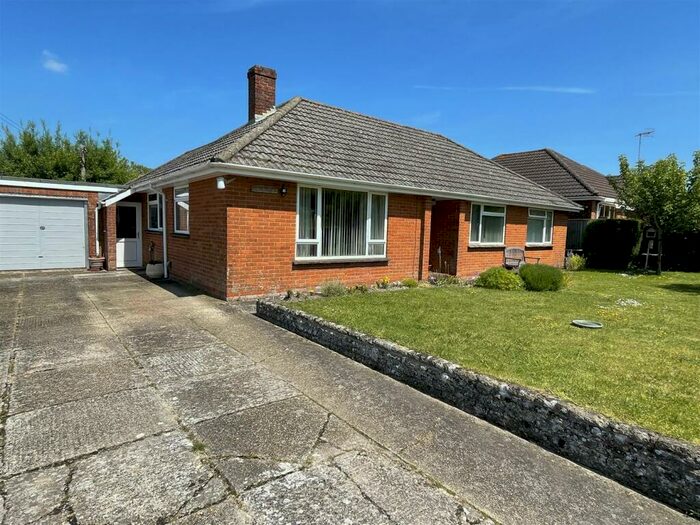 3 Bedroom Detached Bungalow For Sale In Homington Road, Homington, Salisbury, SP5
