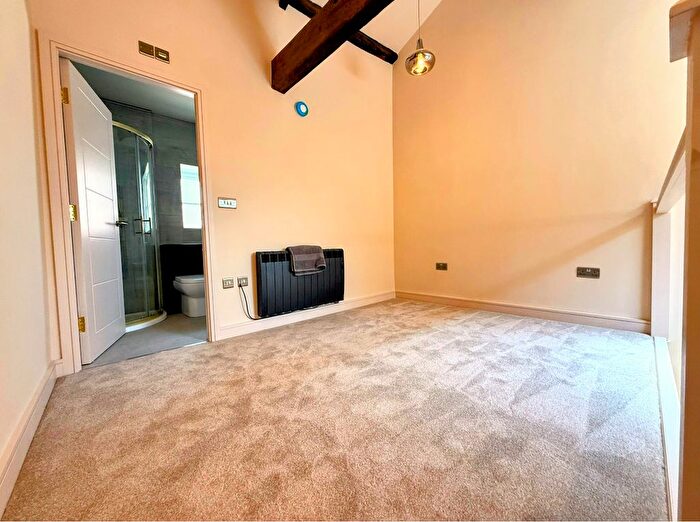 1 Bedroom Terraced House To Rent In Bread Street, Wakefield, WF1