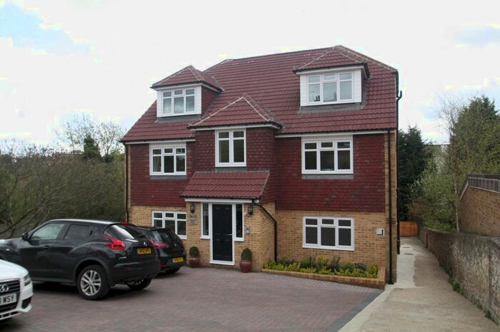 1 Bedroom Flat To Rent In Prospect Place, Maidstone, ME16