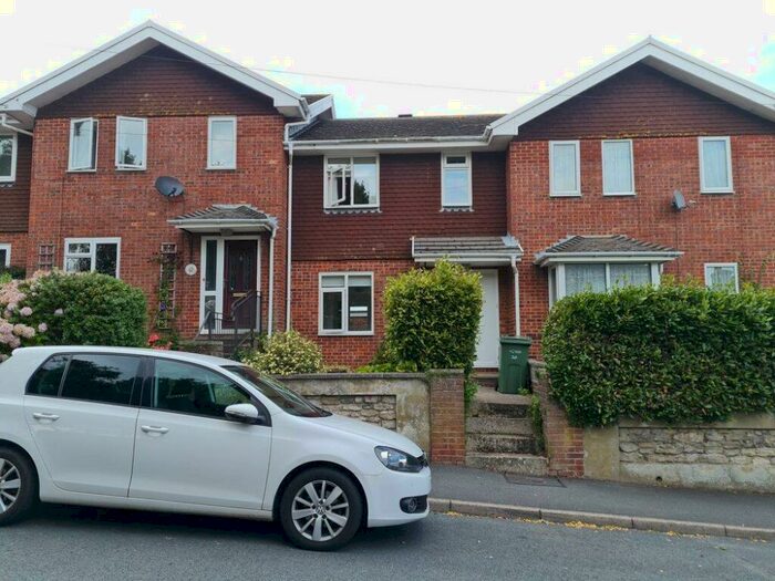 3 Bedroom Terraced House To Rent In Winton Street, Ryde, PO33