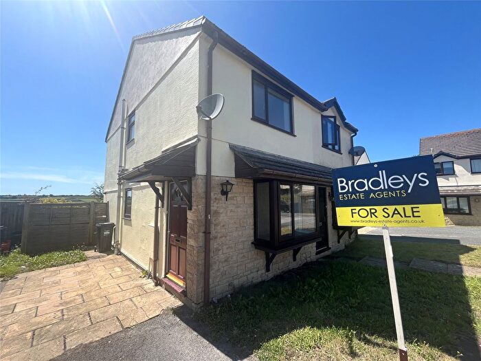 2 Bedroom Semi-Detached House For Sale In Gweal Wartha, Helston, Cornwall, TR13