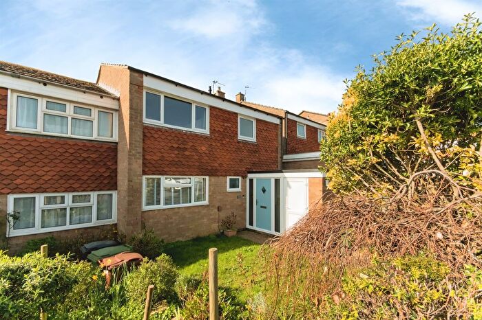 3 Bedroom End Of Terrace House For Sale In Tenterden Close, Eastbourne, BN23