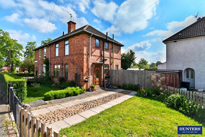 3 Bedroom Semi-Detached House For Sale In Arnesby Crescent, Leicester, LE2