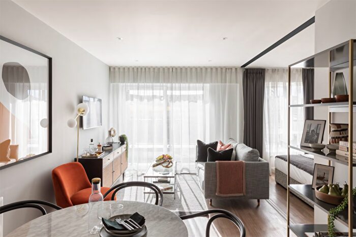 1 Bedroom Apartment For Sale In Celeste House, Caversham Rd, NW9